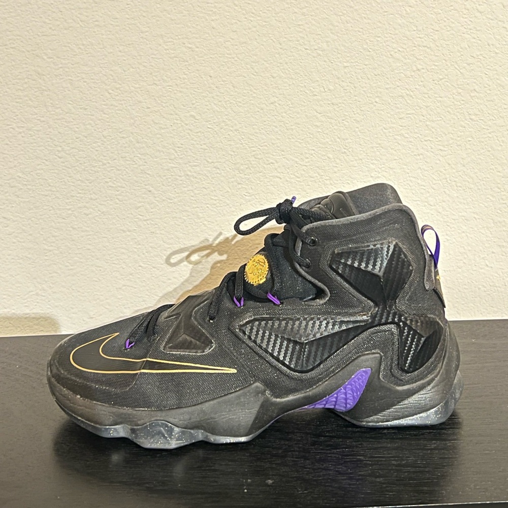 ❗️LeBron 13 “Pot of Gold”❗️